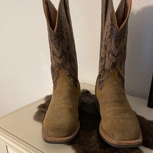 SOLD Lucchese Men’s Barn Boots M4093 Square Toe Size 12